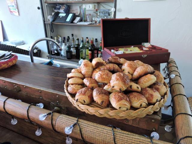 L Auberge Du Lion D Or Nanteuil-sur-Marne Ngoại thất bức ảnh