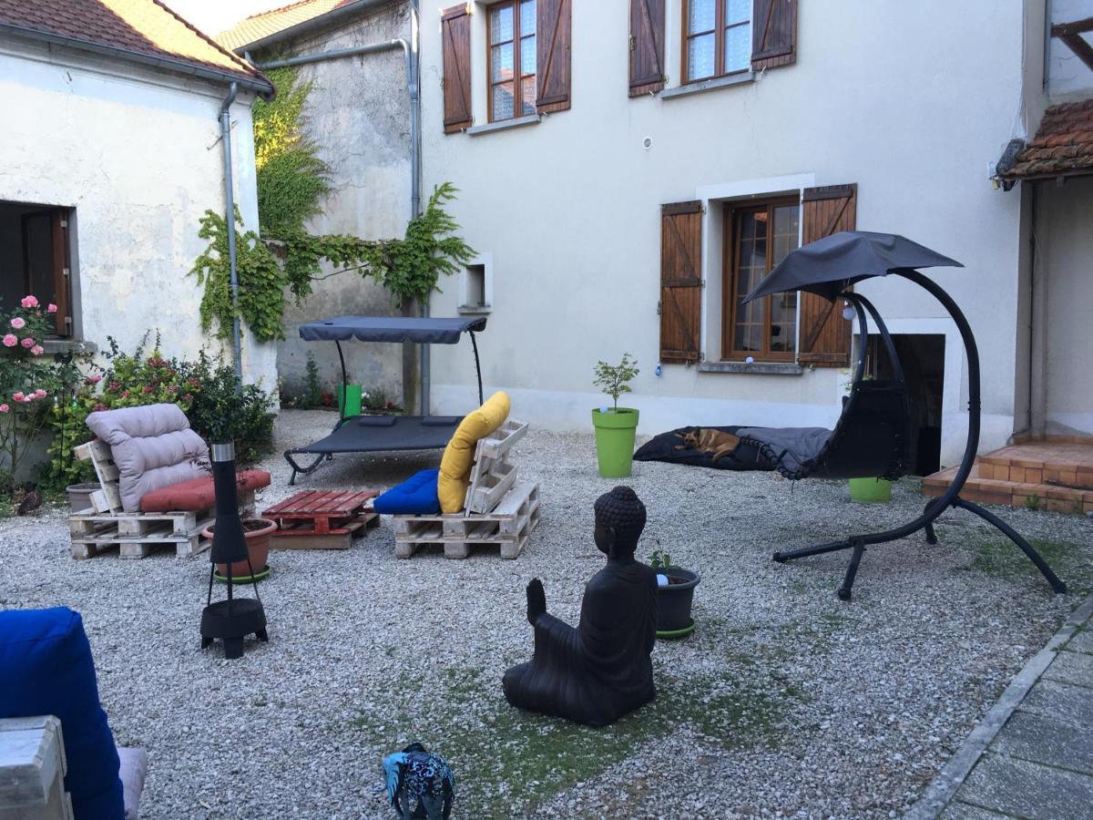 L Auberge Du Lion D Or Nanteuil-sur-Marne Ngoại thất bức ảnh