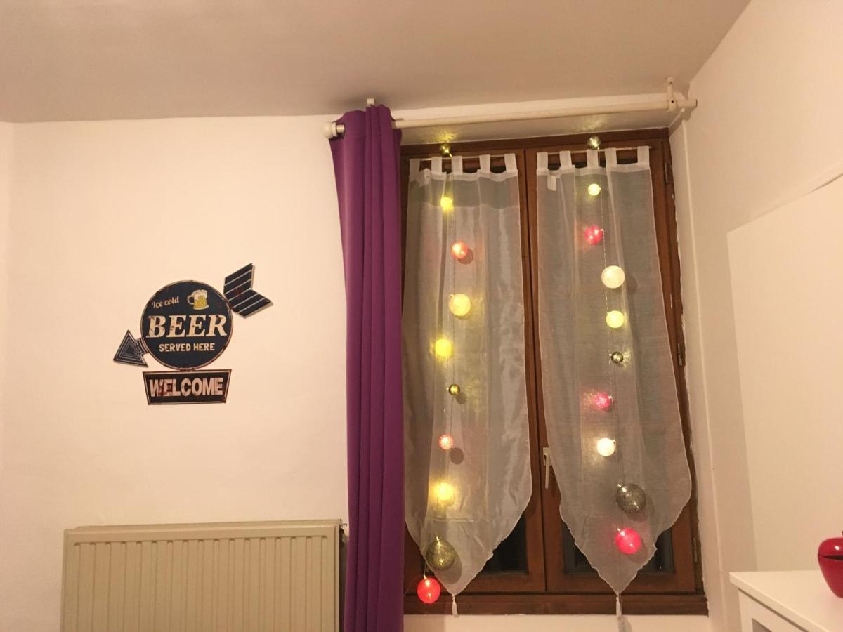 L Auberge Du Lion D Or Nanteuil-sur-Marne Ngoại thất bức ảnh